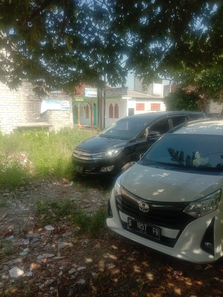 Bengkel Mobil Pondasi