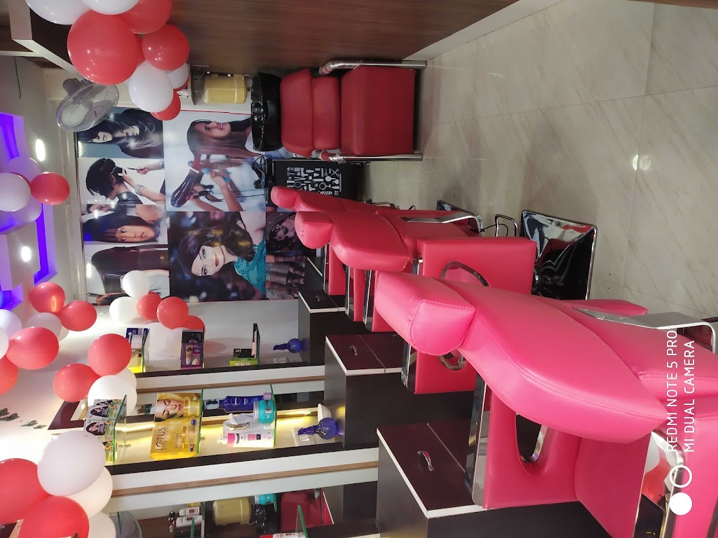 Pawan Ac Salon Ladies And Gents Unisex Salon