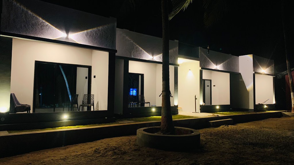 Mayekar S Holiday Home Luxury Stay At Chivla Beach