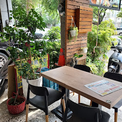 6450d0e71a953bb0a415d78d 的照片