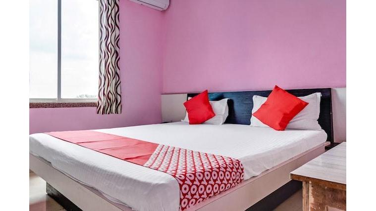 Oyo 49284 Hotel Mamta