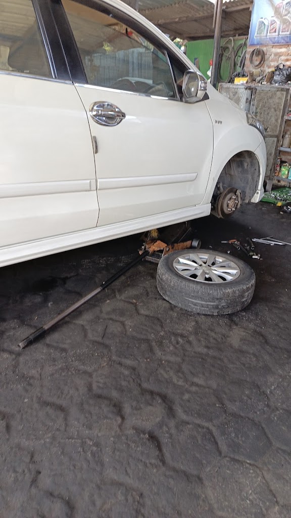 Bengkel mobil YAYAK