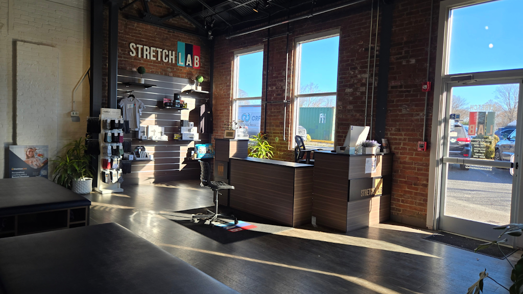  StretchLab