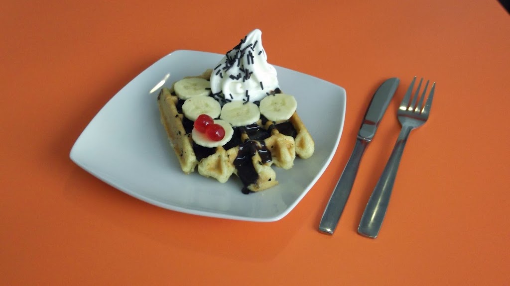 Creperia Mas Que Yogur — Comida y bebida