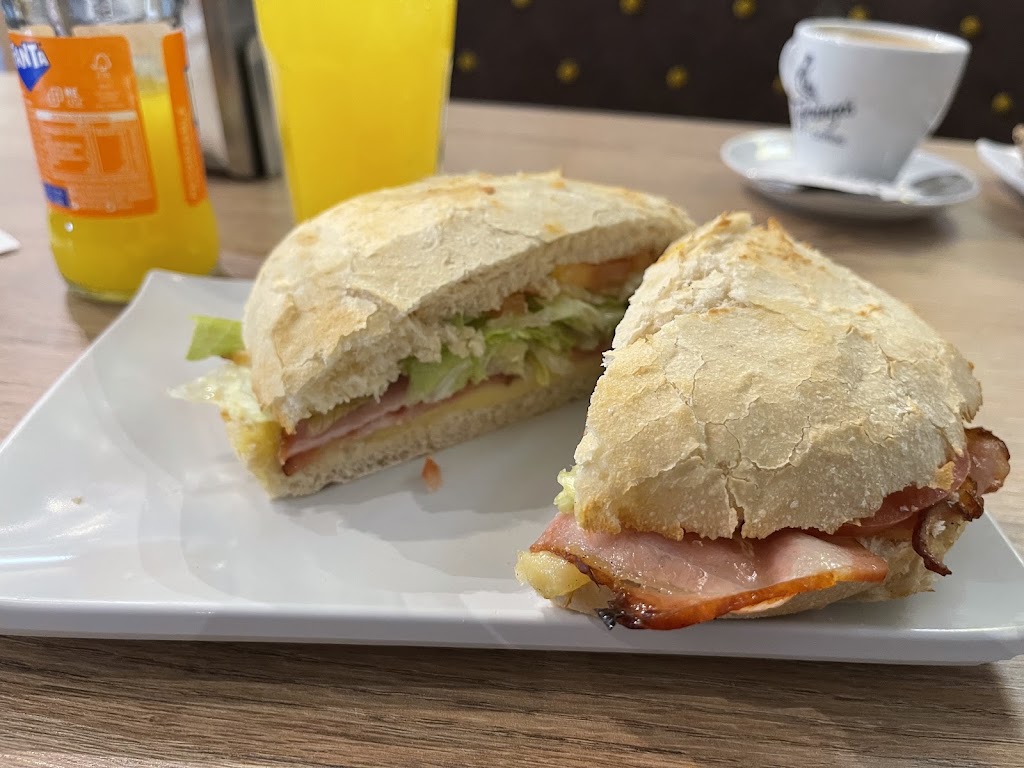Tejeringo's Coffee — Jamon