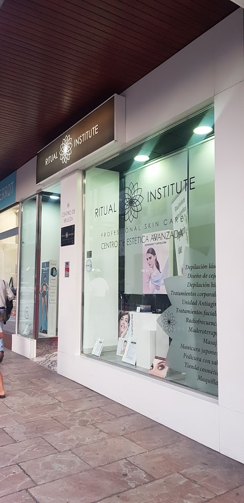 Ritual Institute Cecilia Paredes — Exterior