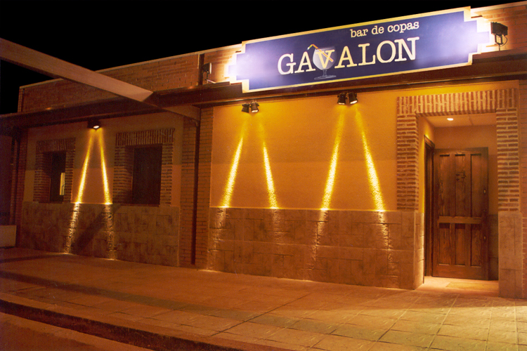 GAVALON bar de copas y Sala Gavalon