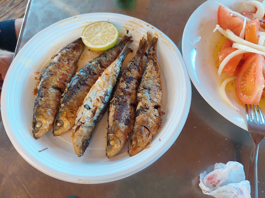 Chiringuito El Kiko — Comida y bebida