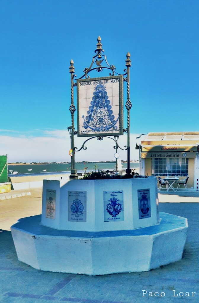 Monumento a Nuestra Senora del Rocio