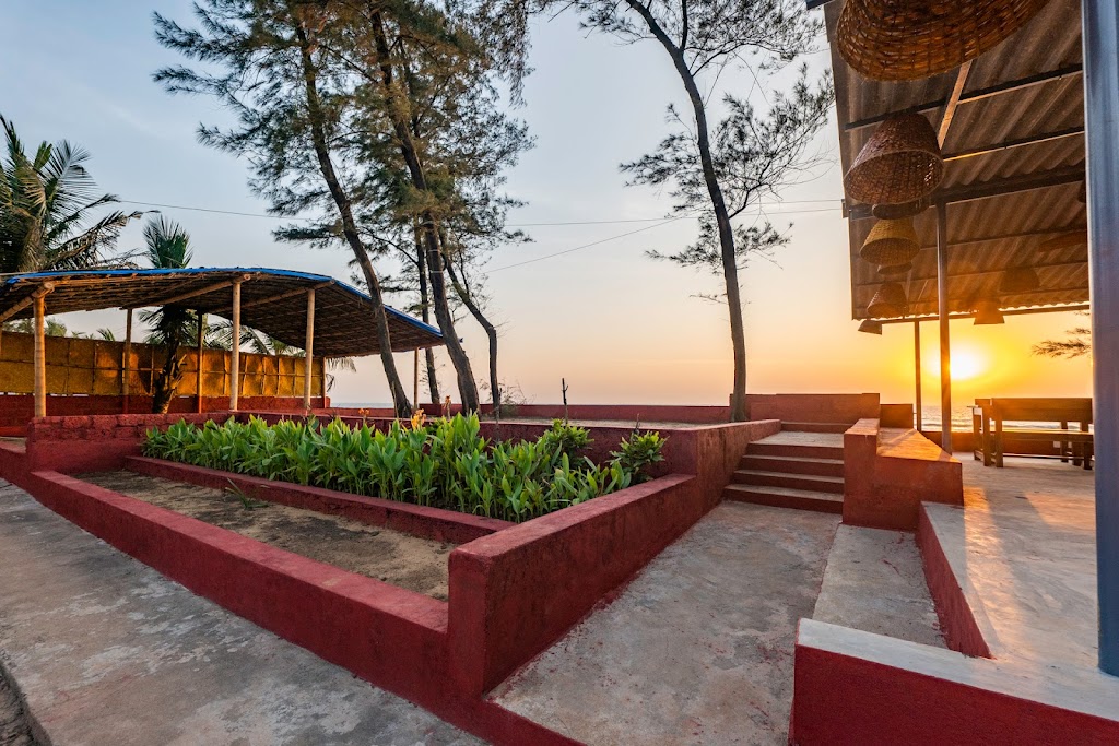 Famstel Gokarna Beach Stay