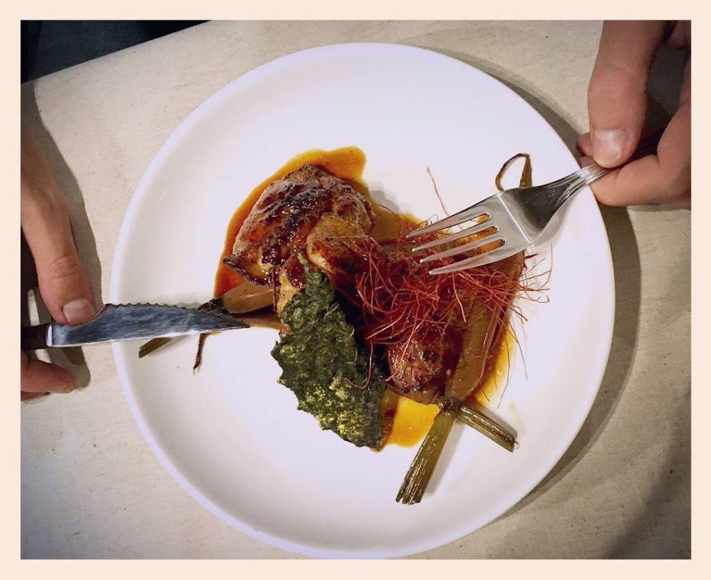 Vesta Taberna — Comida y bebida