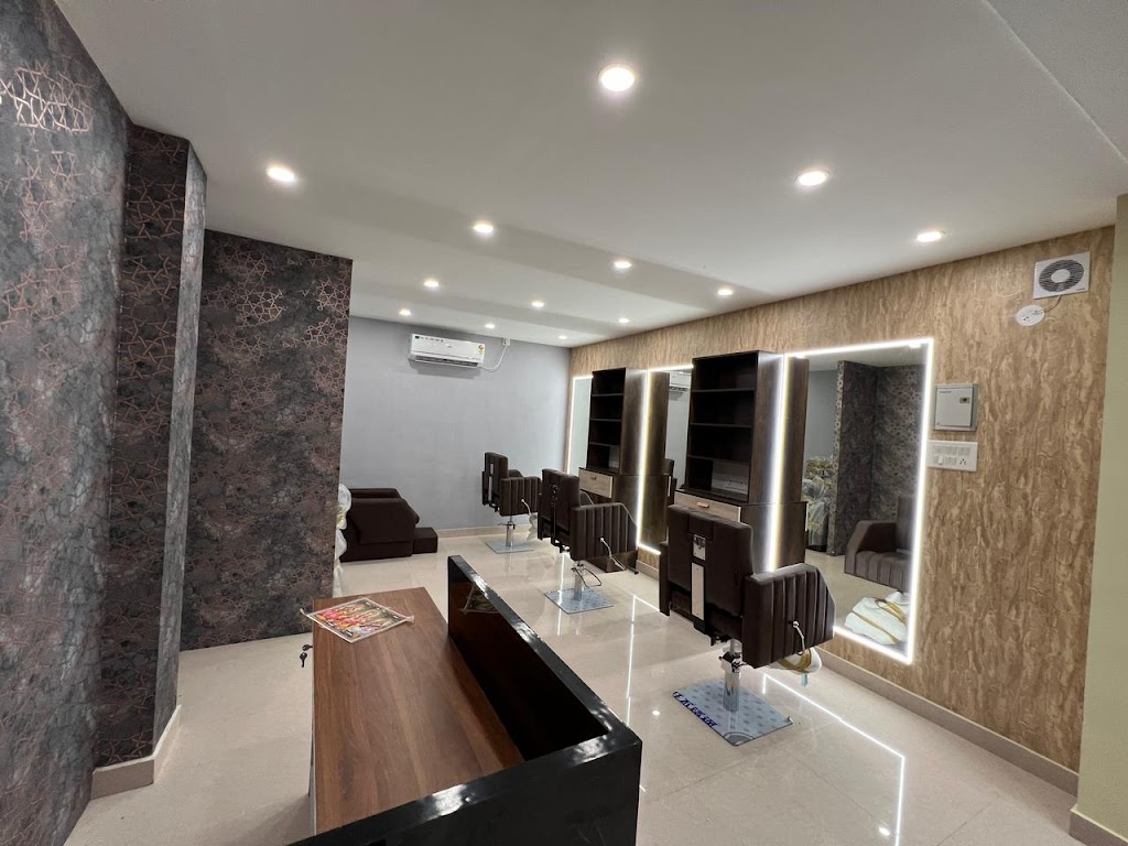 Adamhawa Unisex Salon