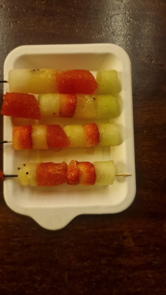 Pub latino krrt — Comida y bebida