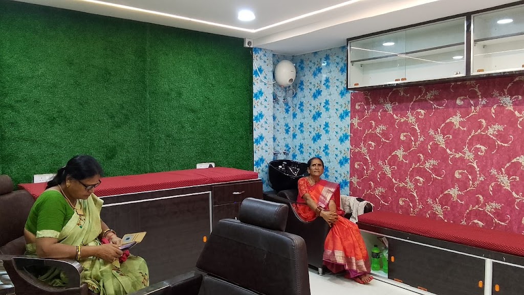 Sree Ladies Beauty Parlour