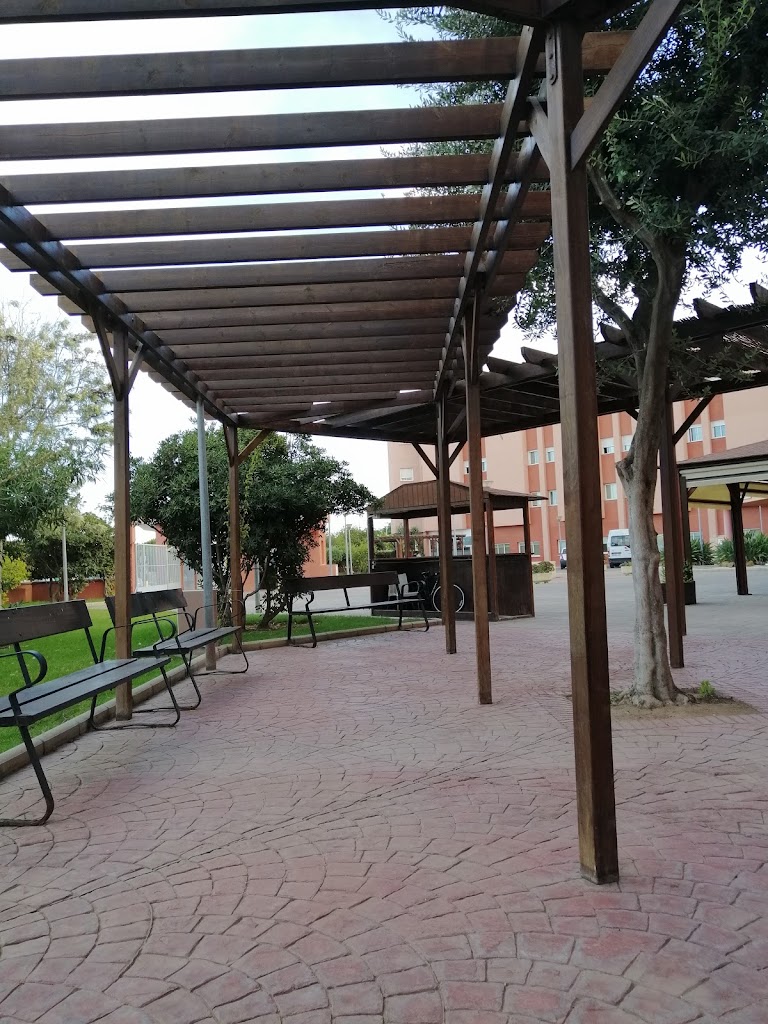 Residencia de Personas Mayores Gestion Publica — Exterior