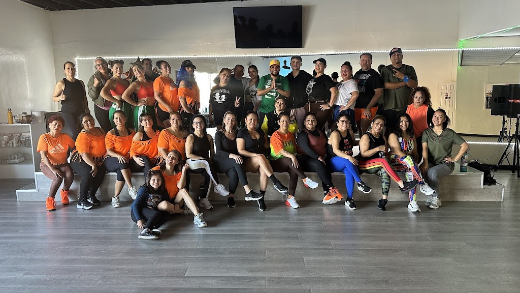  Dancing Forever Fitness Zumba
