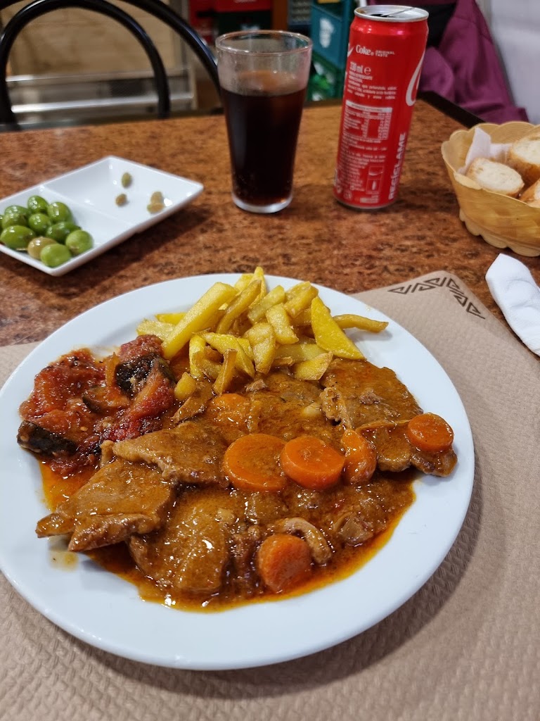 Bar Munich — Comida y bebida