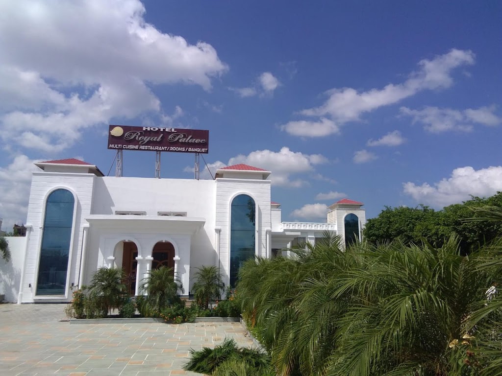 Hotel Royal Palace