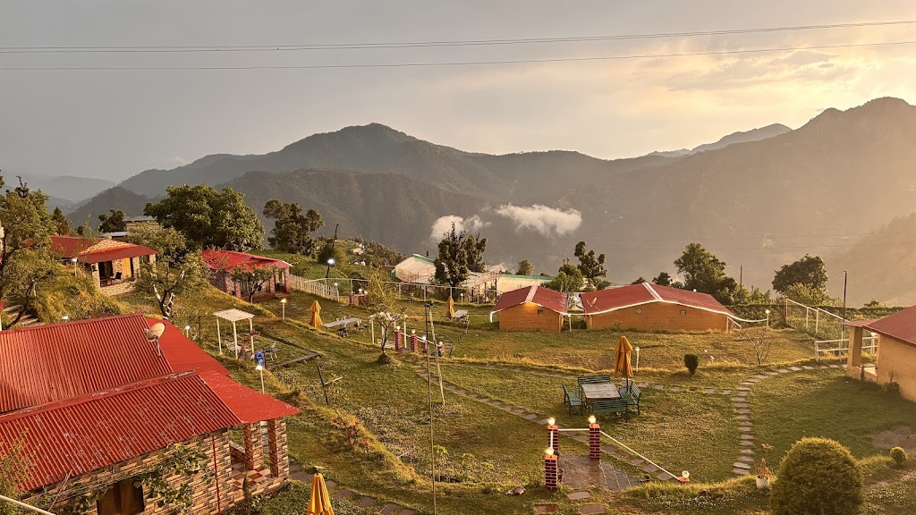 The Hillans Resort Cottages