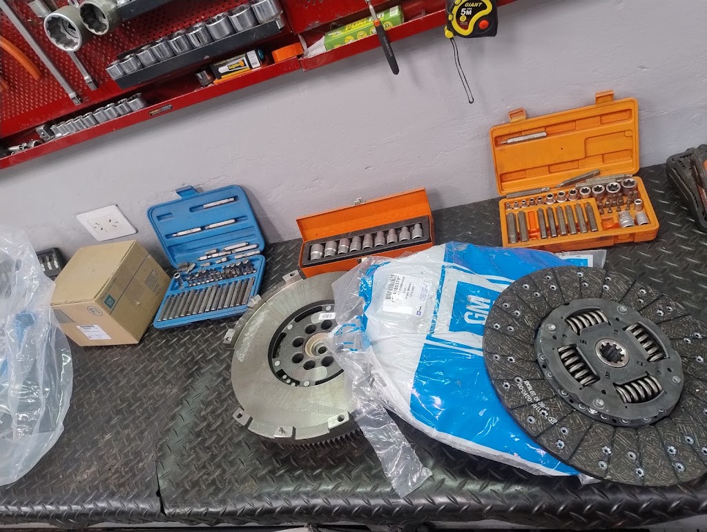 Servicio del automotor FB