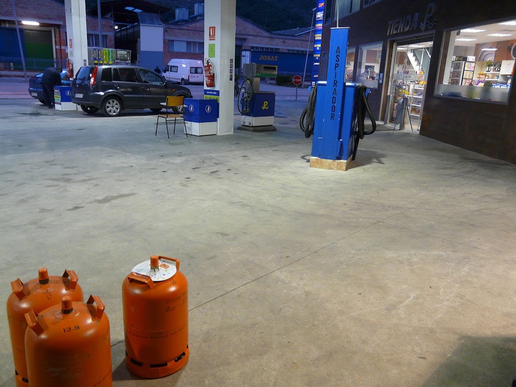 Gasolinera Landete — Estacion de servicio