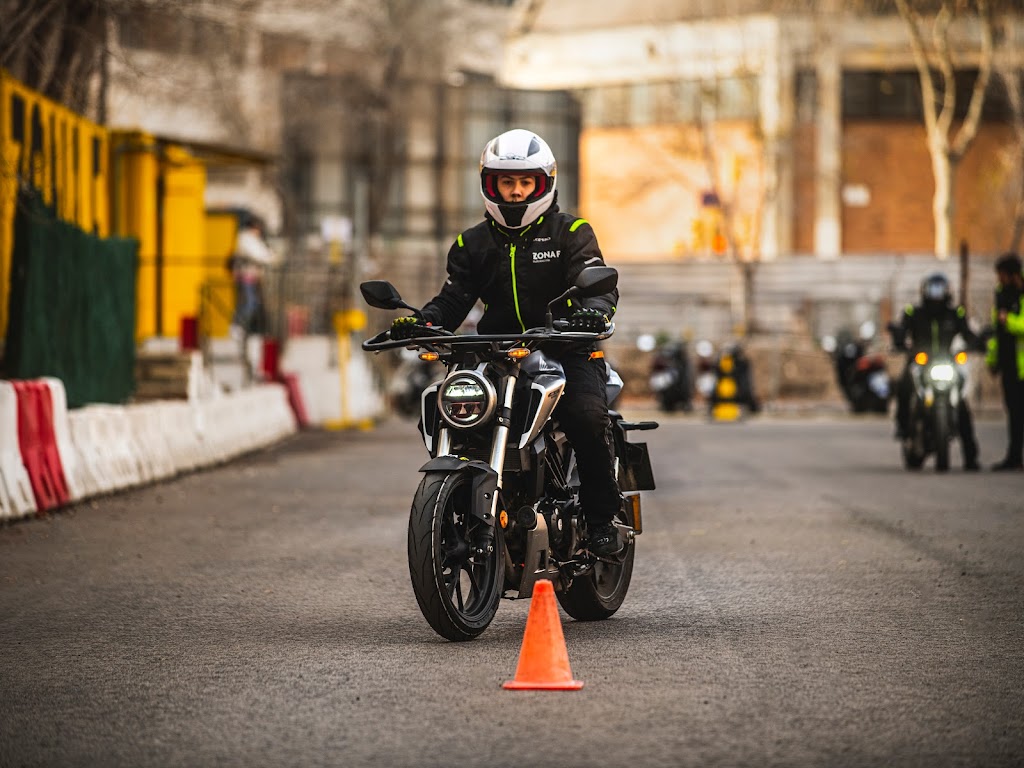 Autoescuela Zona F | Can Serra