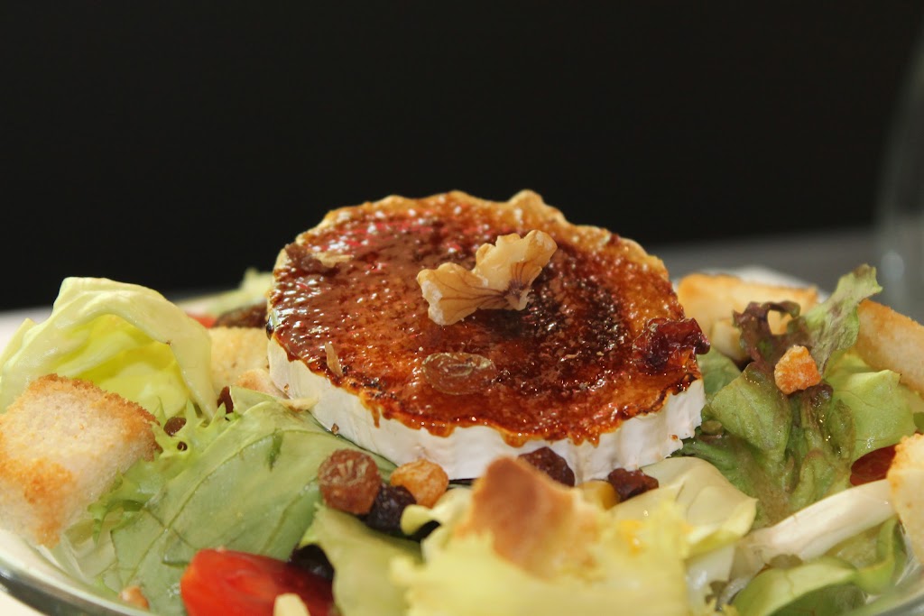 Restaurant Braseria Sant Antoni — Comida y bebida