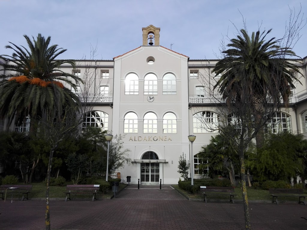 Centro residencial Aldakonea - Biharko Gipuzkoa — Exterior