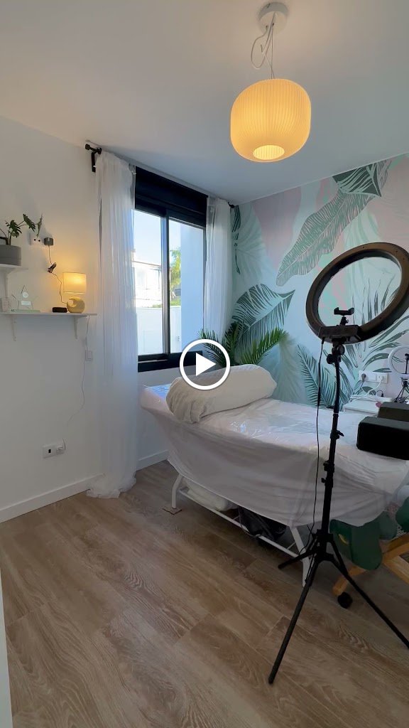 Valencia Extensiones de Pestanas | KUMA Lash Academy & Studio — Del propietario