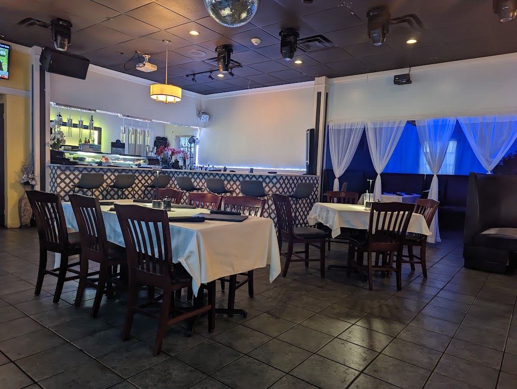 Thai Taco Sushi Bar & Grill