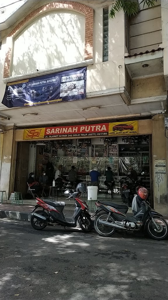 Sarinah Putra