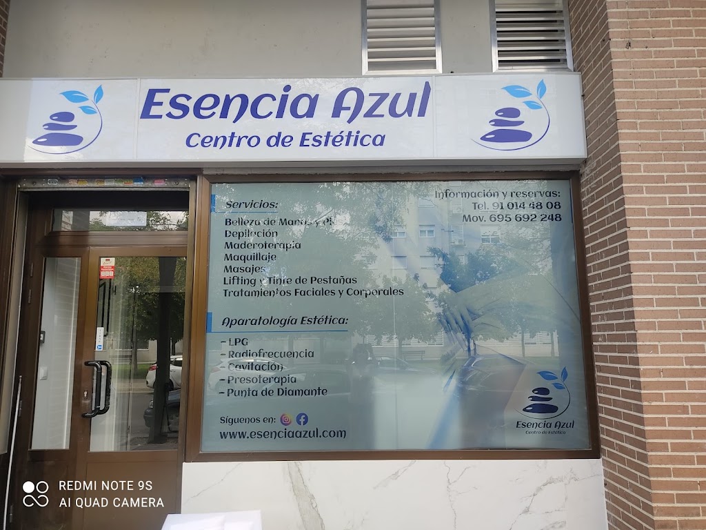 Esencia Azul — Exterior