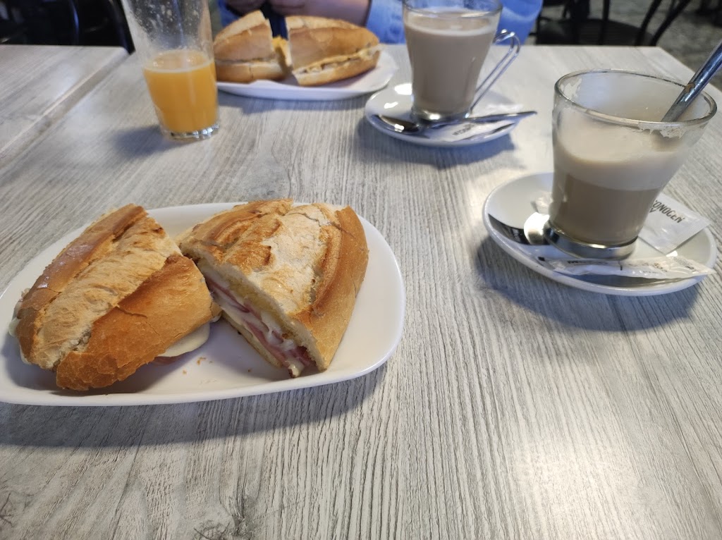 Bar cafeteria Restaurante El Yunque