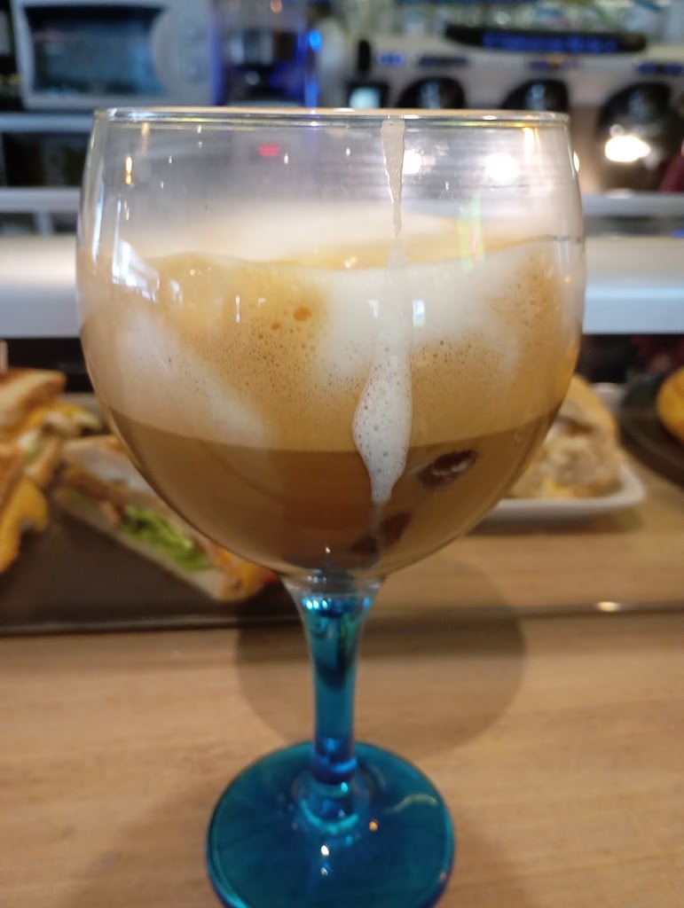 ORIA TXIKI Jatetxea — Comida y bebida