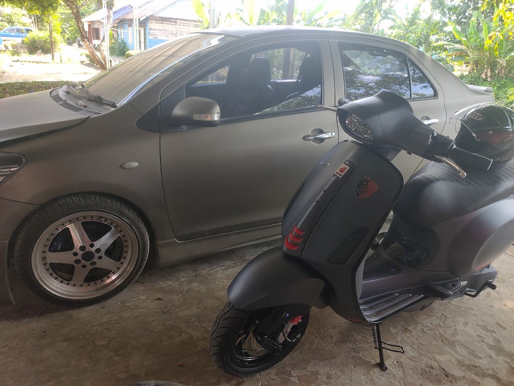 Alwi Deco