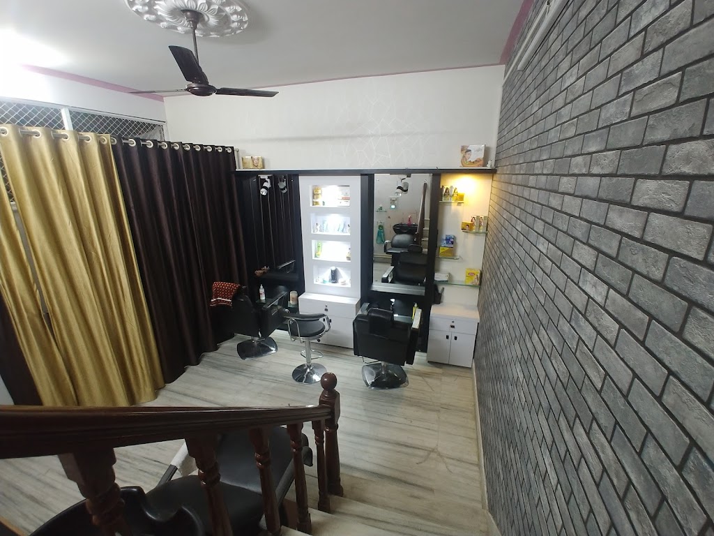 Skin Shine Ladies Parlour