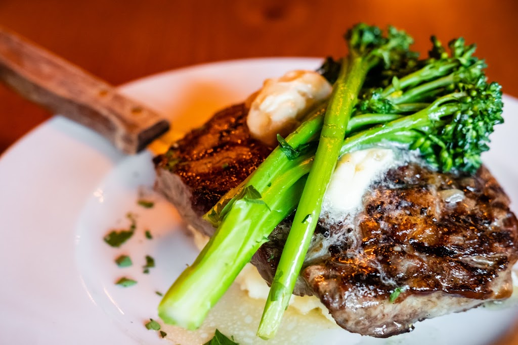  Fork & Dagger Ale Haus