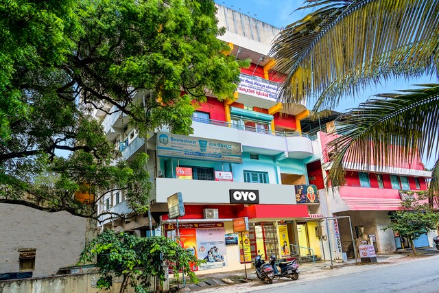 Oyo Hotel Shree Renuka Residency Lodge