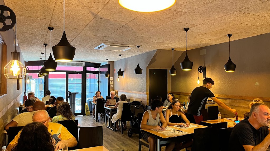 Restaurante Pizzeria Don Carlo — Ambiente