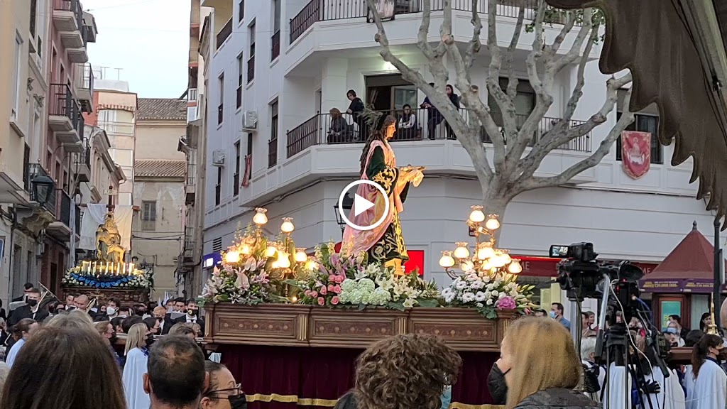 Cafe Bar Plaza — Videos