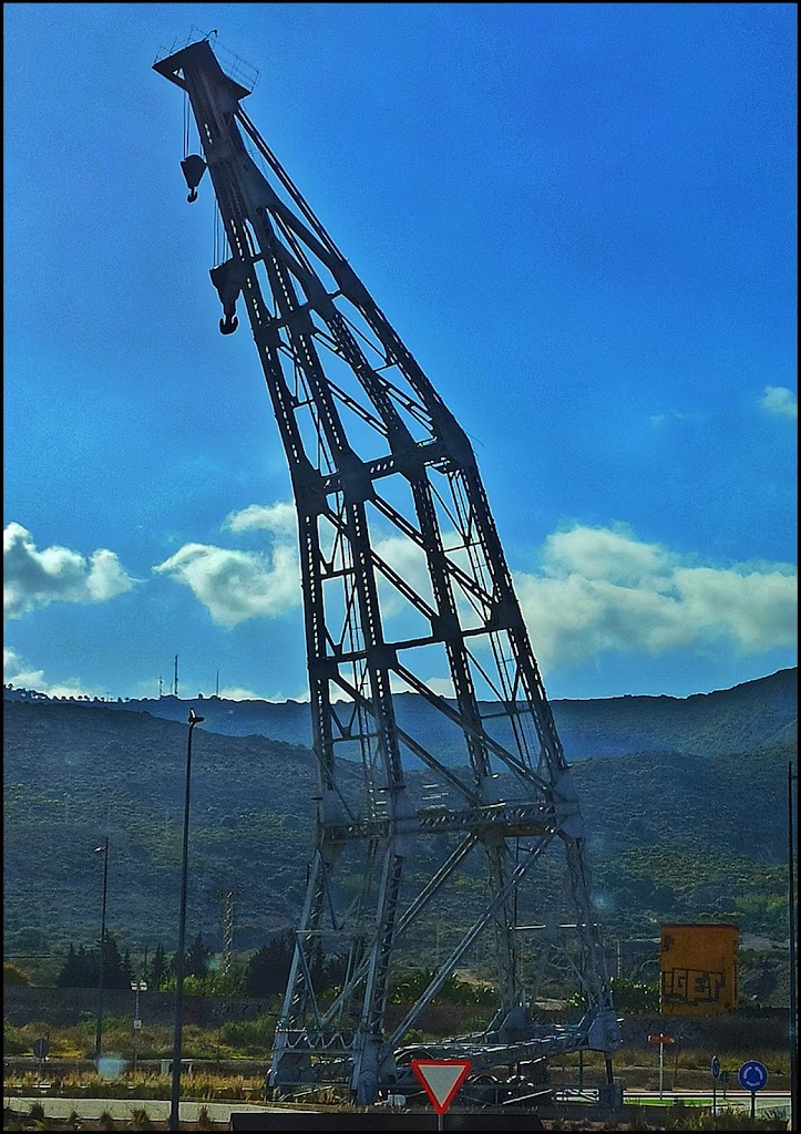 Grua Sanson — Montana