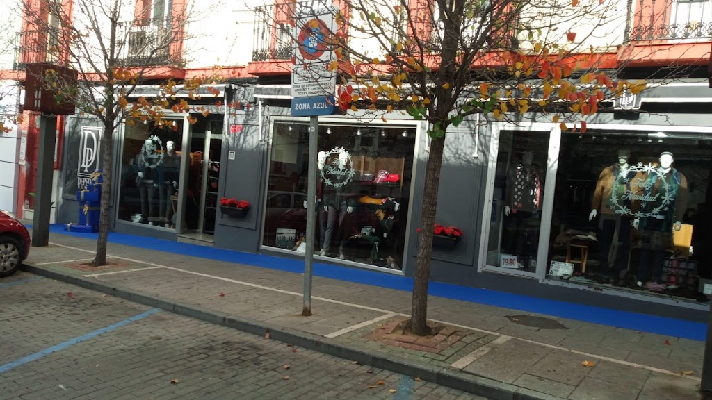 MODA HOMBRE EN ZAFRA DE PEDRO