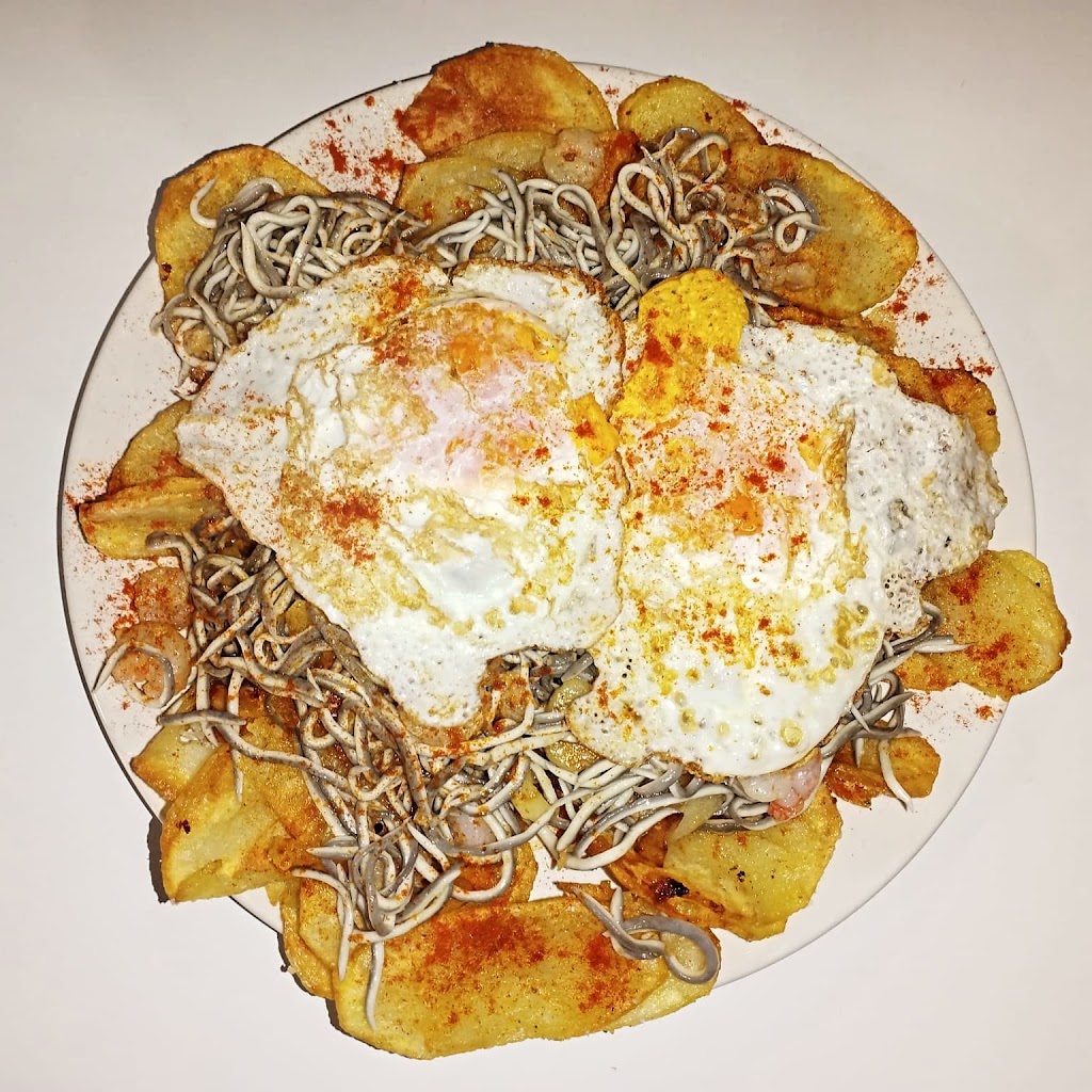 Cafe & Bar Maya — Comida y bebida