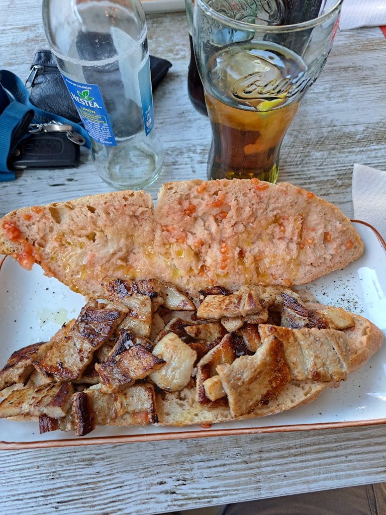 Steak House TBO — Comida y bebida