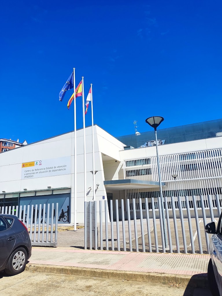 Centro de referencia estatal de atencion a personas en situacion de dependencia. IMSERSO.