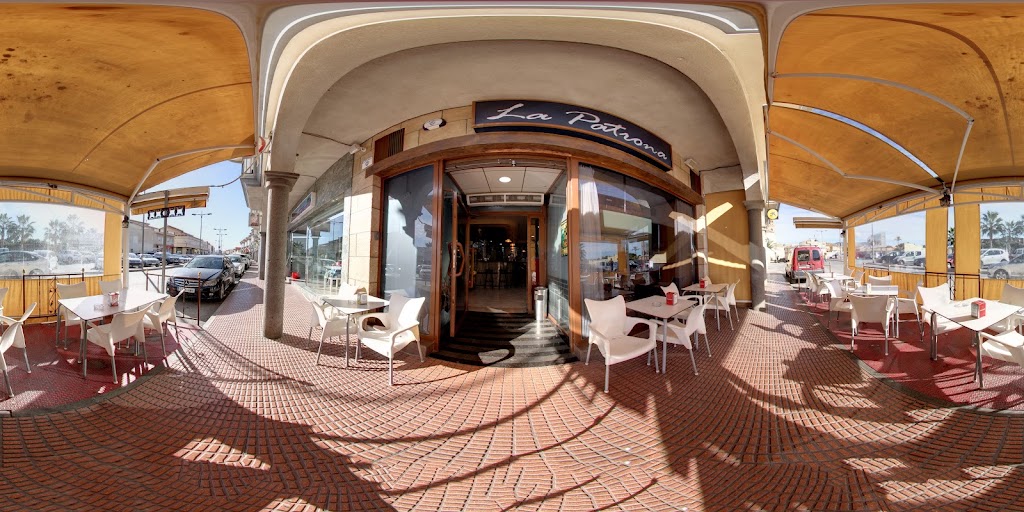 Restaurante La Patrona / Comida casera — Ambiente