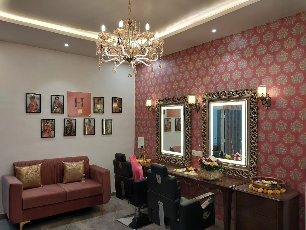 Saachi Salon And Spa