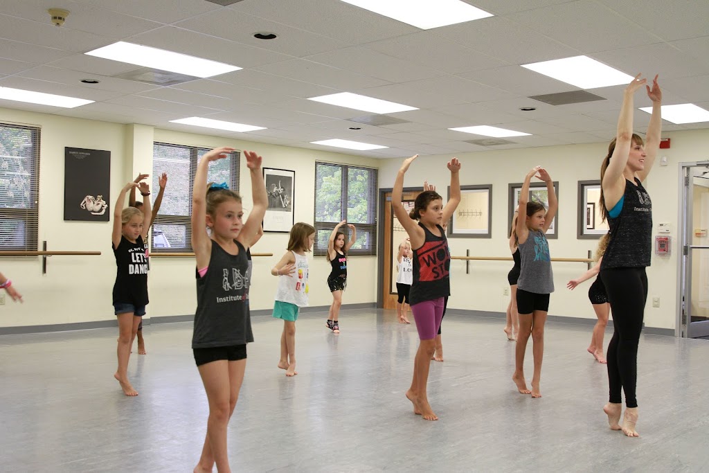  Institute of Dance Artistry