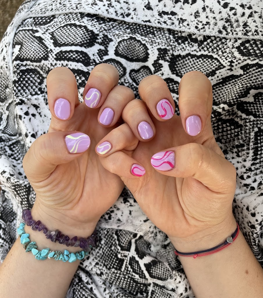 Nails Women Sant Joan Despi