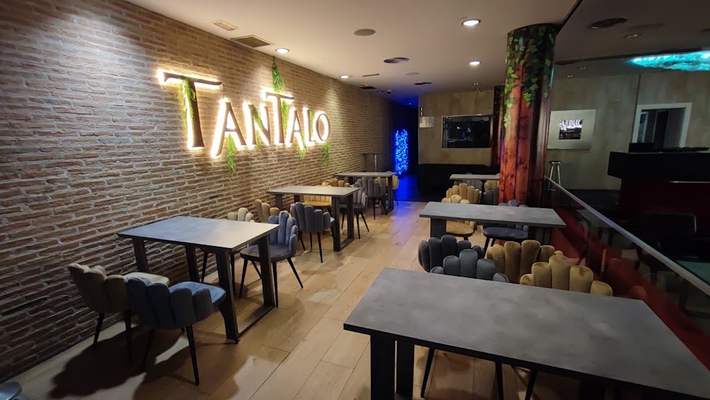 Cocteleria TANTALO — Ambiente